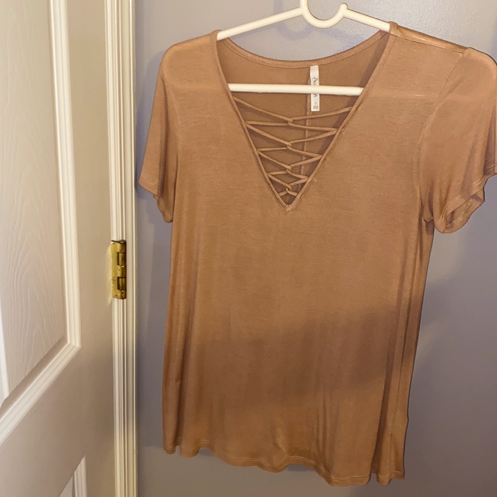 Size small. Color: Nude / Natural